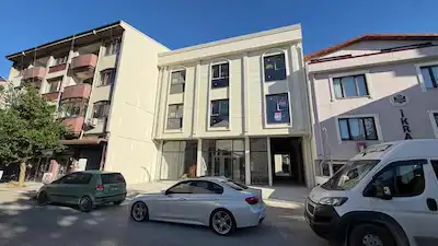 REMAX HÜR EMRAH TOSUN'DAN ESKI DOĞUM EVI YANI KIRALIK OFIS & DAIRE