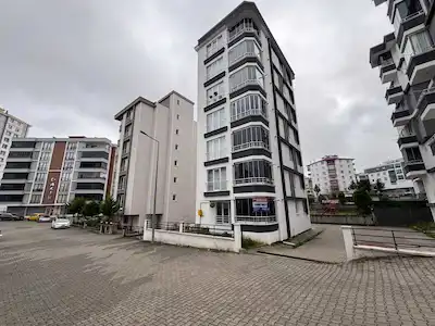 REMAX SABRİ' DEN SATILIK 3+1 YÜKSEK GİRİŞ DAİRE