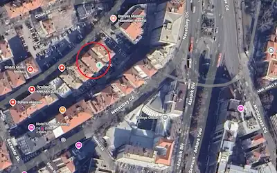 SIHHIYE HANIMELİ SOKAK'TA KİRALIK KOMPLE BİNA (DÜKKAN / OFİSLER)