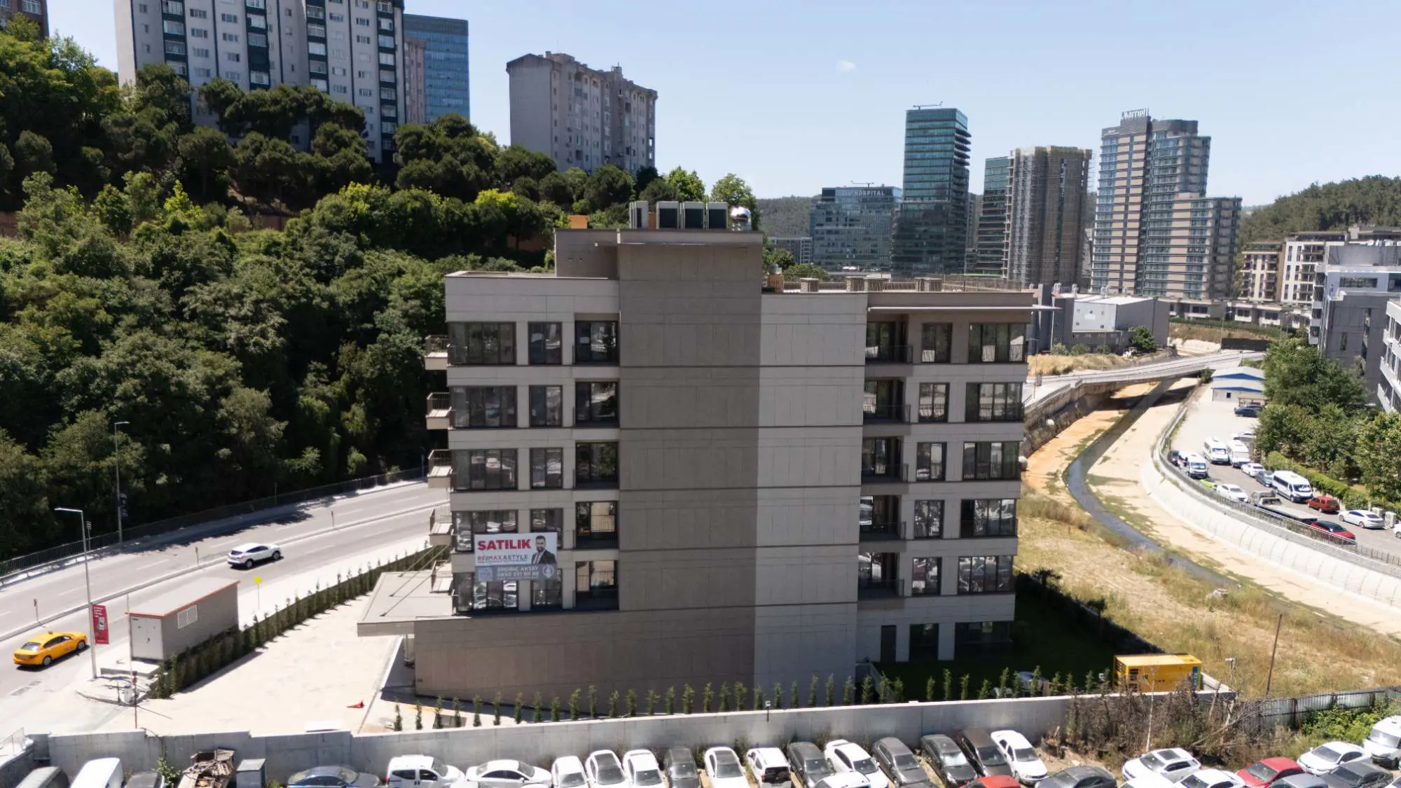 Property image 8