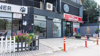 ALACAATLI CADDESİ CEPHE TABELA DEĞERİ YÜKSEK KİRALIK 120 M² DÜKKAN 