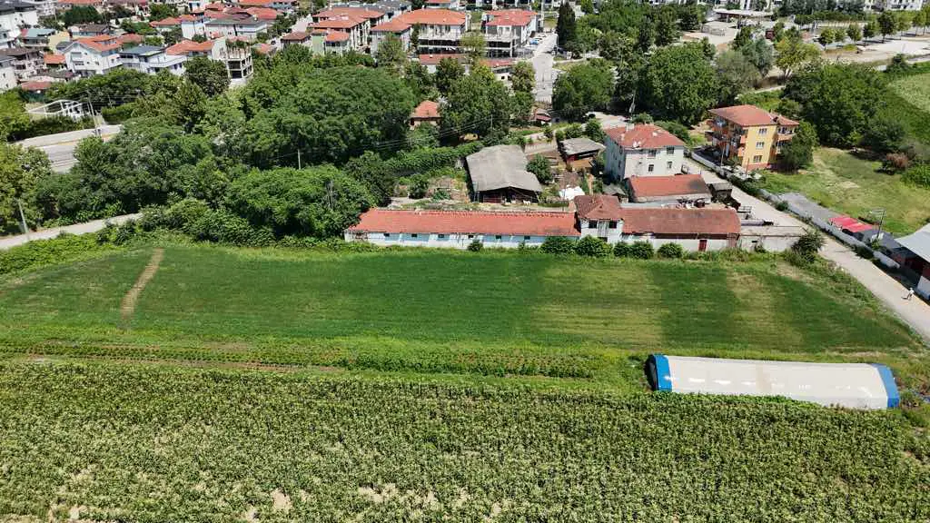REMAX DESİGN ADAPAZARI TEPEKUMDA 5784 M2 ÇİFTLİK BÜYÜKBAŞ BESİHANE