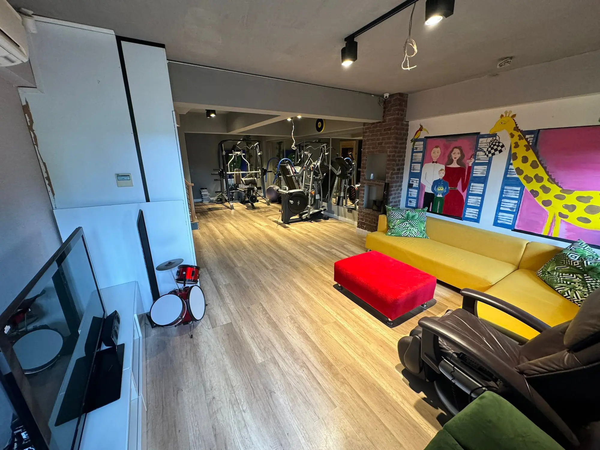Property image 8