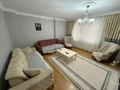 ÇAYIROVA MAH’DE 4+1 | 150 M² NET | ÇİFT WC | BALKONLU | KREDİYE UYGUN GİRİŞ KAT DAİRE