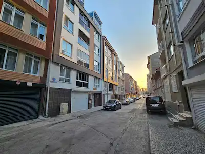 REMAX MOD'DAN YENİDOĞAN MAH. ASANSÖRLÜ YENİ SATILIK 2+1