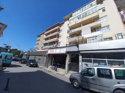 KARTAL MERKEZ'DE MARMARAY'A YÜRÜME MESAFESINDE 2+1 KIRALIK DAIRE