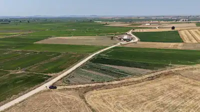 ÇANAKKALE BİGA HACIKÖY'DE 2.325 M2 TARLA