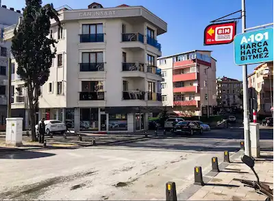 10.5 YIL AMORTISMANLI KURUMSAL KIRACILI SATILIK DÜKKAN