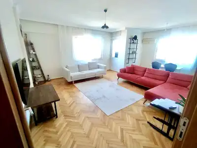 BOSTANCI YAKINI ALTINTEPEDE SATILIK GENİŞ 3+1 ARAKAT DAİRE