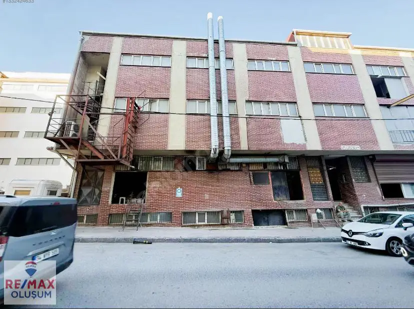 GÜNEŞLİ BAĞLAR MAHALLESİNDE 5 KATLI İSKANLI SATILIK BİNA
