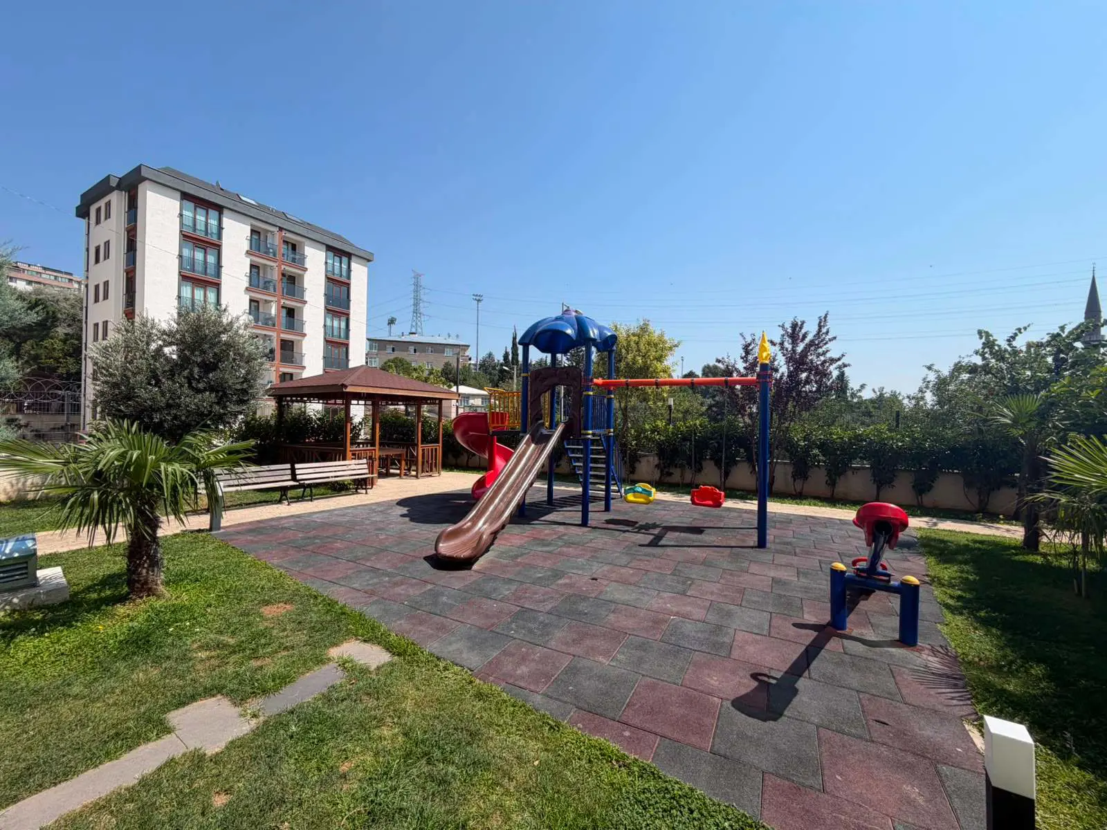 Property image 8