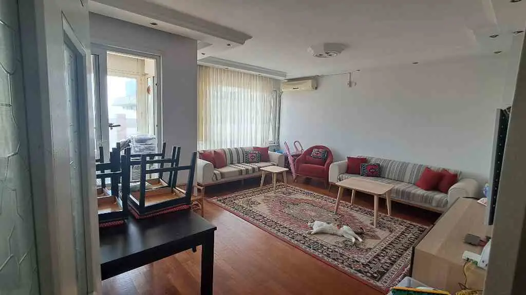 KARTAL KORDONBOYUNDA CADDE ÜZERİNDE 2+1 KİRALIK DAİRE