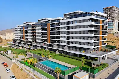 RE/MAX GALAKSİ'DEN NİRVANA SUITS’TE GENİŞ, FERAH VE ÇİFT CEPHELİ 3+1 SATILIK DAIRE