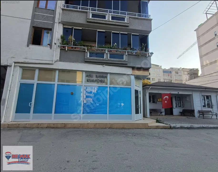 REMAX ŞEHİRDEN MUDANYA GÜZELYALIDA 109M² 3 BÖLÜM SATILIK DÜKKÂN