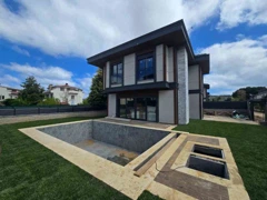 REMAX ANKA'DAN ŞİLE ÇAVUŞ MAH. 3+1 MÜSTAKİL SIFIR KİRALIK VİLLA