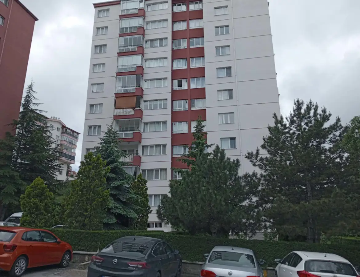 DIKMEN TUYRTAŞ SITESINDE 3+1 KIRALIK DAIRE
