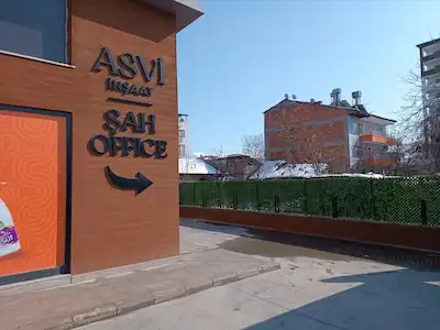 ŞAH OFFİCE PLAZA'DA SATILIK 3+1 OFİS