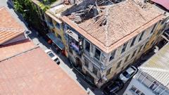 İZMIR BASMANE'DE TARIHI BINA OSMAN PAŞA KONAĞI