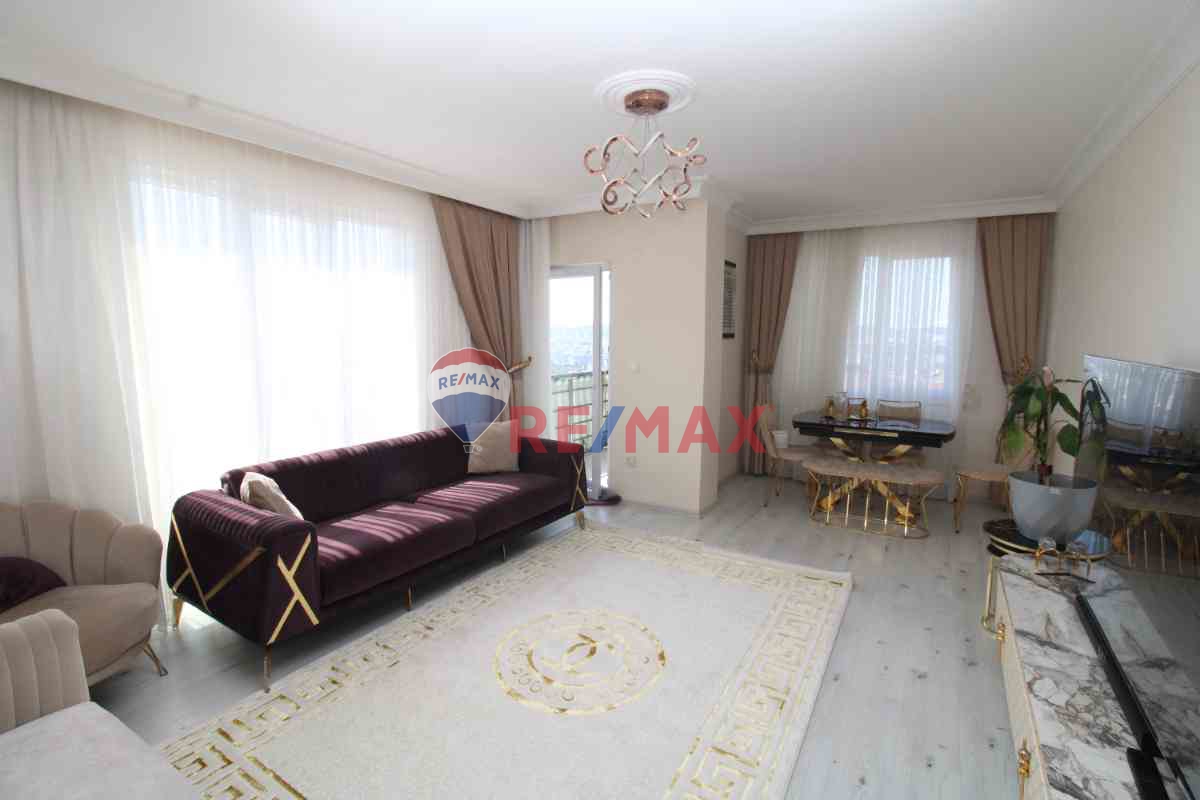 RE/MAX’TEN MANZARALI, AYRI MUTFAKLI, ASANSÖRLÜ SATILIK DAIRE