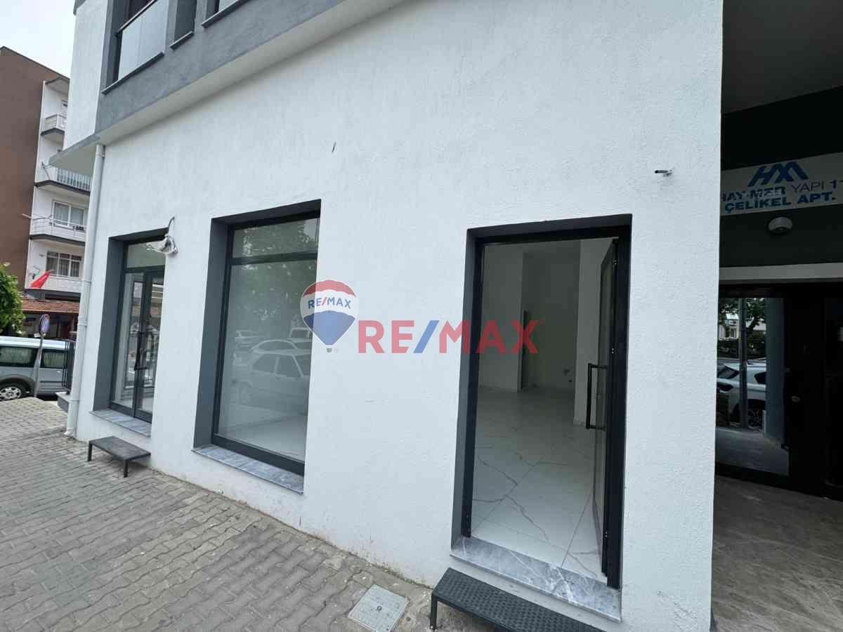 SELÇUK İZBAN DURAĞINDA KİRALIK İŞ YERİ!