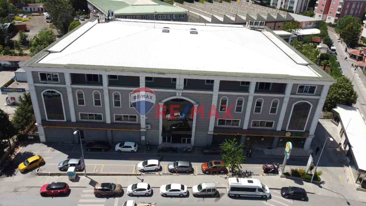 ÇEKMEKÖY ALEMDAĞ KIRALIK 6.100 M2 OFIS VE İŞYERI 