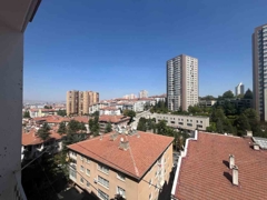 SOKULLU NAKIŞ SOKAK'TA SATILIK 3+1 DAIRE