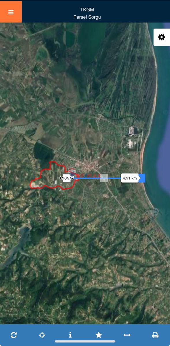 REMAX PARLA 19 MAYIS / YUKARIENGİZ VİLLA ARSASI