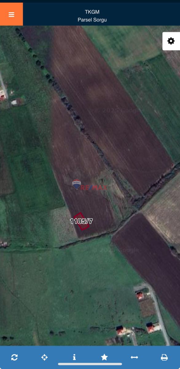 REMAX PARLA 19 MAYIS / YUKARIENGİZ VİLLA ARSASI