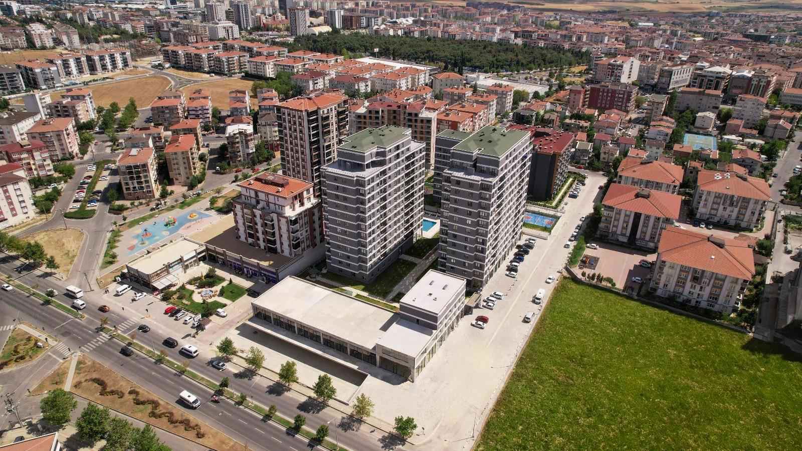 ÇORLU SİTE İÇİNDE HAVUZ CEPHELİ 1+1 EŞYALI KİRALIK DAİRE