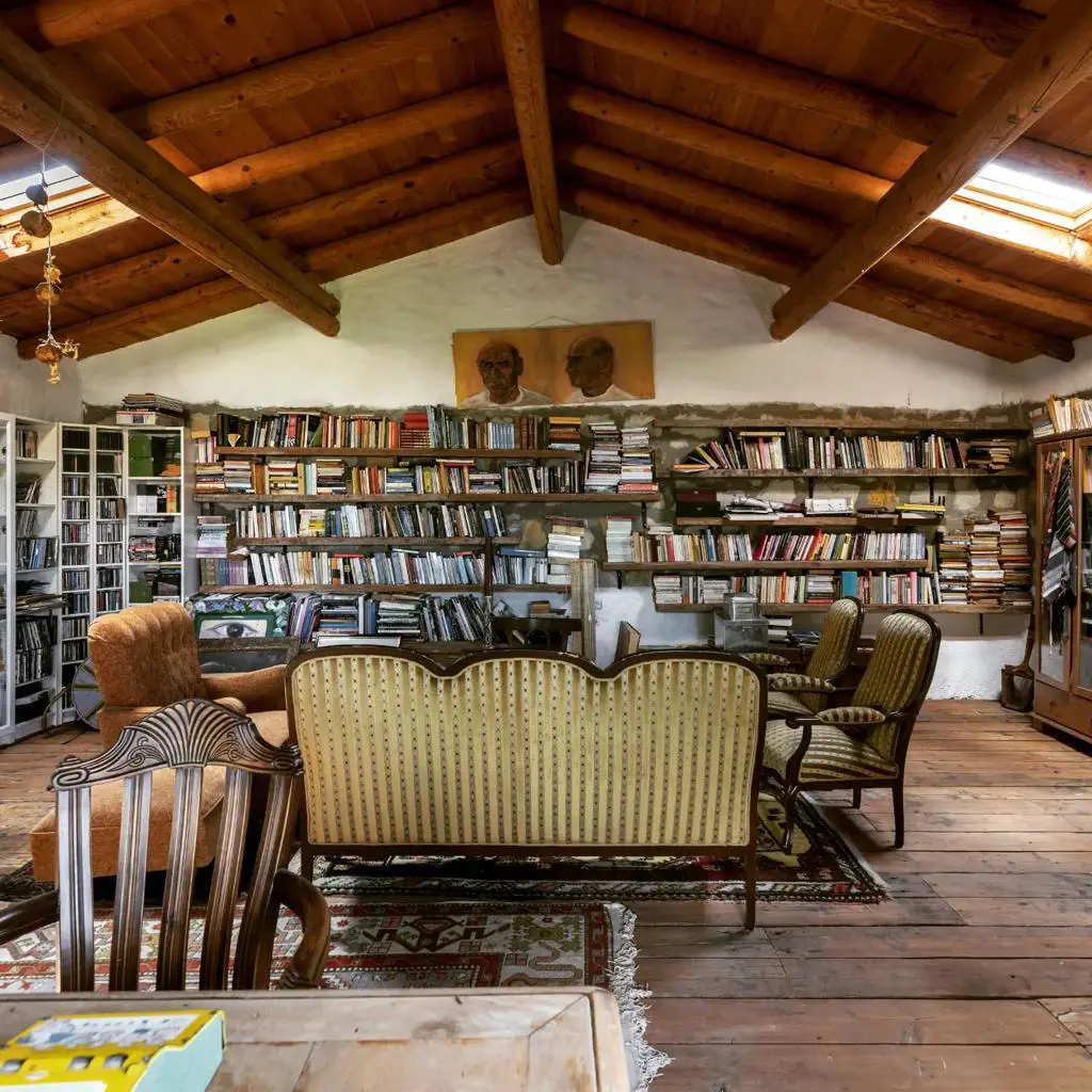 Property image 8