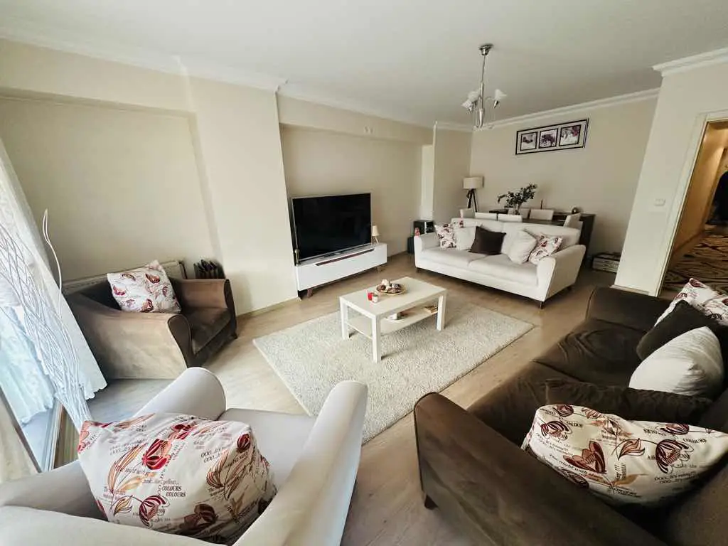 ALİAĞA KURTULUŞ MAHALLESİ 'NDE 3+1 EBEVEYN BANYOLU SATILIK DAİRE