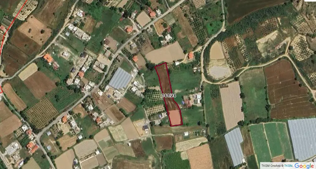 DEMİRCİLER  MAHALLESİNDE 1504 M2 HİSSELİ TARLA