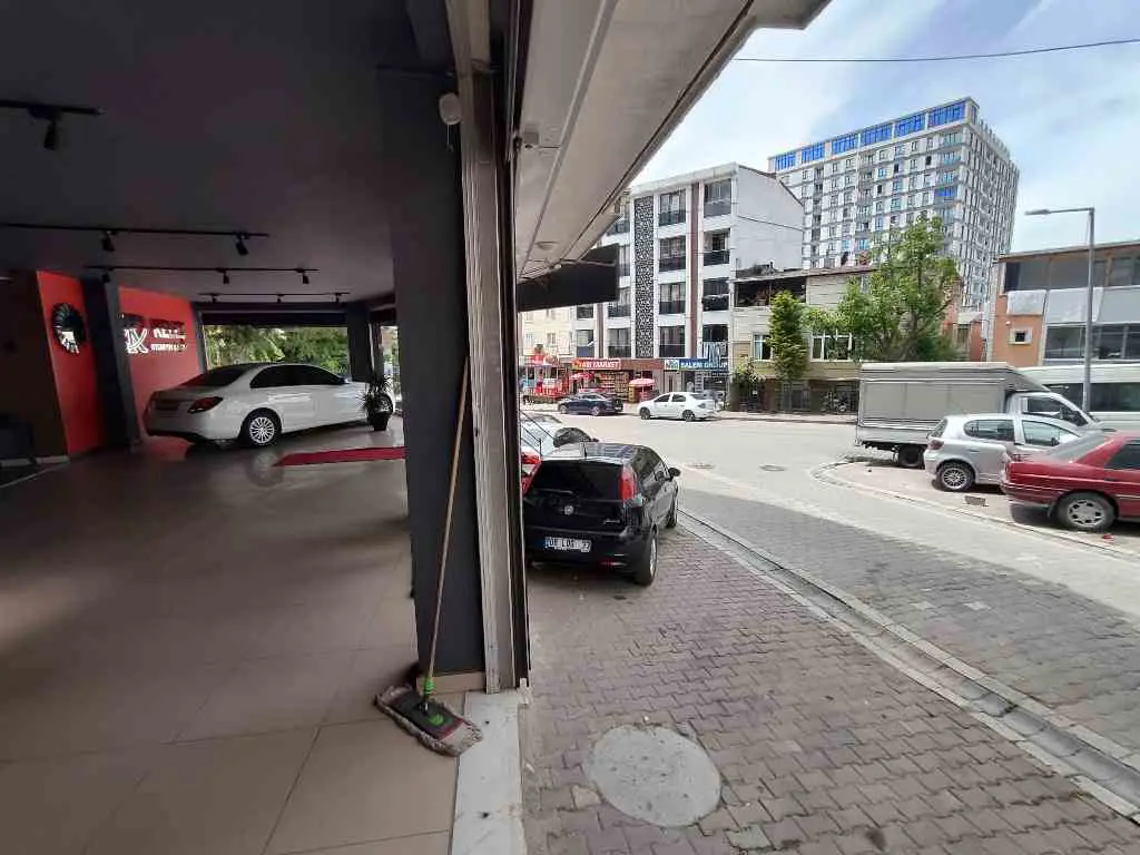 Property image 8