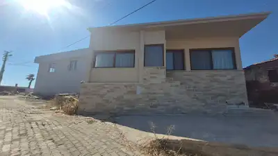 REMAX YELKEN'DEN ULAMIŞ'TA SATILIK TAŞ EV 