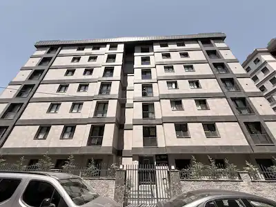 PENDİK MERKEZDE, ÇARŞI VE SAHİLE ÇOK YAKIN KONUMDA SIFIR 3+1