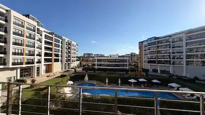 ŞAHSUVAROĞLU AMBIYANS'TA SITE İÇI CEPHELI | TERASLI | 2+1 DAIRE