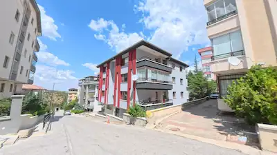 DİKMEN SATILIK 3+1 DAİRE İKİ KAPALI BALKONLU, MANTOLAMALI (AKPINAR MAH.)