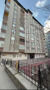 RE/MAX LACİVERT'TEN ŞEHİR MERKEZİN'DE SATILIK 3+1 DAİRE 