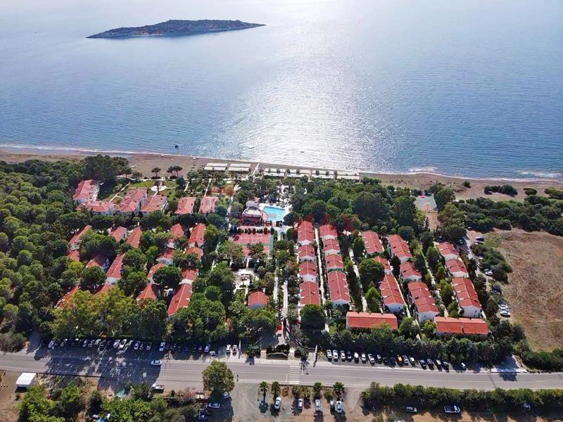 DATÇA BİLLURKENT SİTESİNDE SATILIK DEVREMÜLK MENEKŞE 2/1 3. DEVRE 