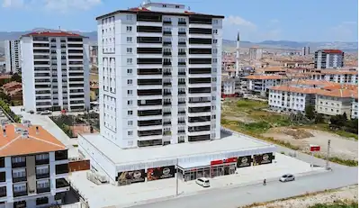 YENİKENT'TE KÖK TAPULU GENİŞ SATILIK DÜKKAN