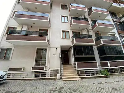 KOCAELI İZMIT KIRALIK EŞYALI DAIRE CEDIT MAHALLESI'NDE