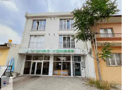 REMAX DEM'DEN CUMHURİYET MAHALLESİNDE EŞYALI KİRACILI FIRSAT 1+1