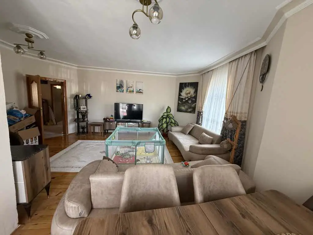 ERZİNCANLILAR SİT. KİRALIK 3+1 DAİRE