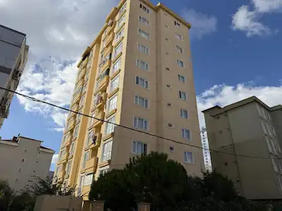 KÜÇÜKBAKKALKÖY METRO ÇIKIŞI 3+1 EBEVEYN BANYOLU NET 110 M2 KIRALIK DAIRE