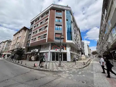 MALTEPE MERKEZ'DE MARMARAY VE SAHILE YÜRÜME MESAFESINDE LÜKS DUBLEKS DAIRE