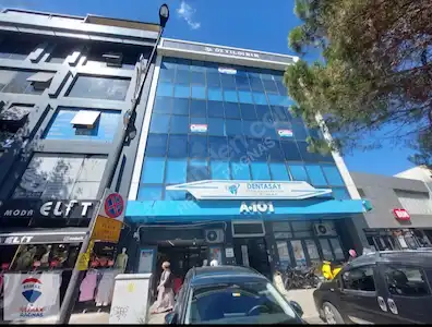 ANA CADDEYE CEPHE 200M² OFİS