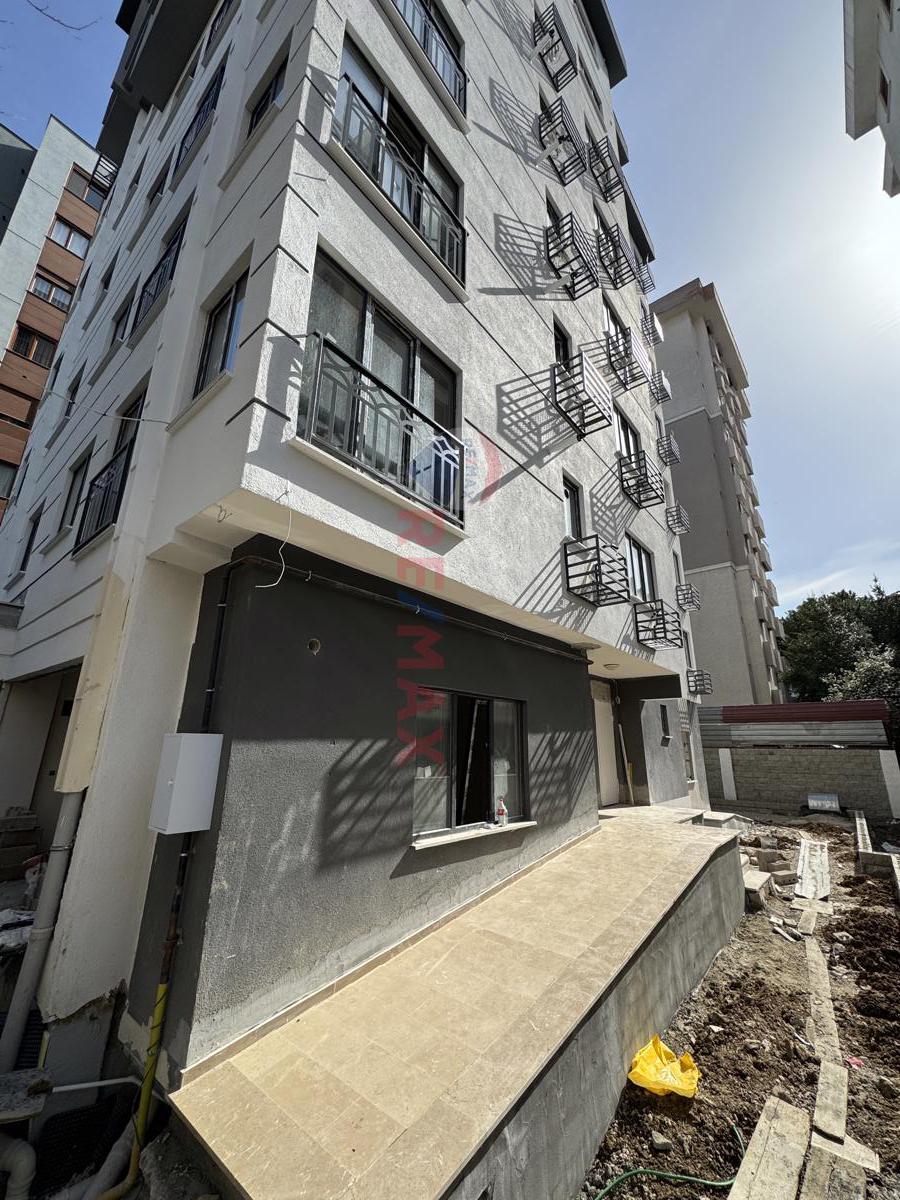 Göztepe Tren İstasyonu