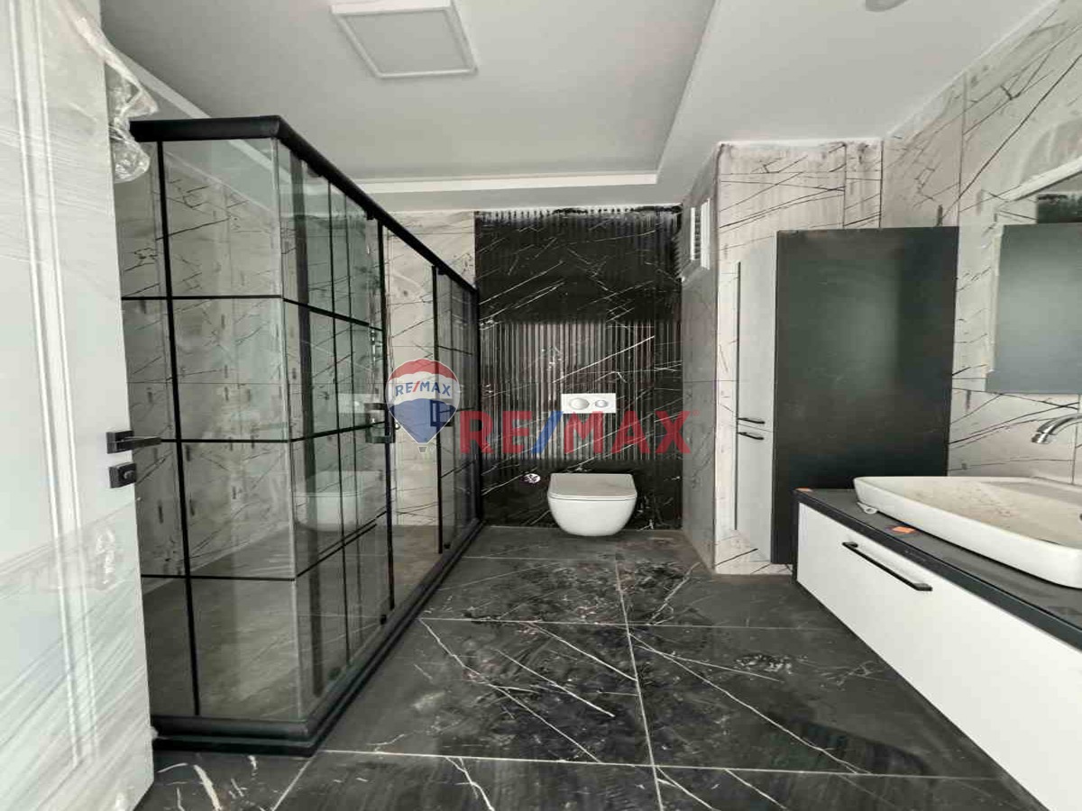 CAN TOWERS'DA ULTRA LÜKS 4.5+1 SATILIK DAIRE