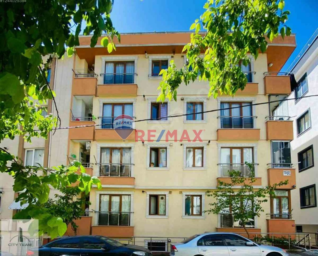 REMAX CİTY ARMAĞANEVLER MAH. 2012 YAPIMI 2+1 İSKANLI DAİRE