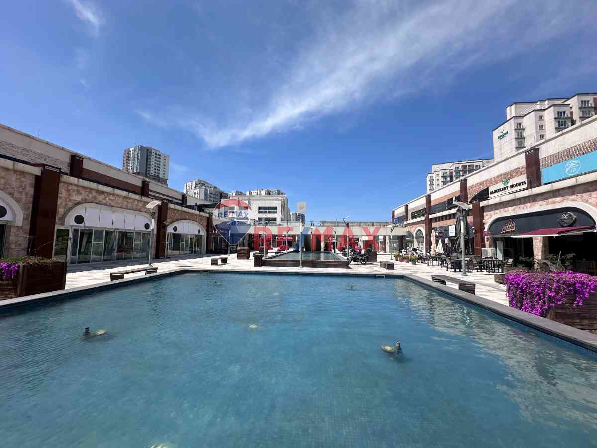 BAHÇEKENT CADDE FLORADA NET 200M2 SATILIK DÜZ GİRİŞ DÜKKAN